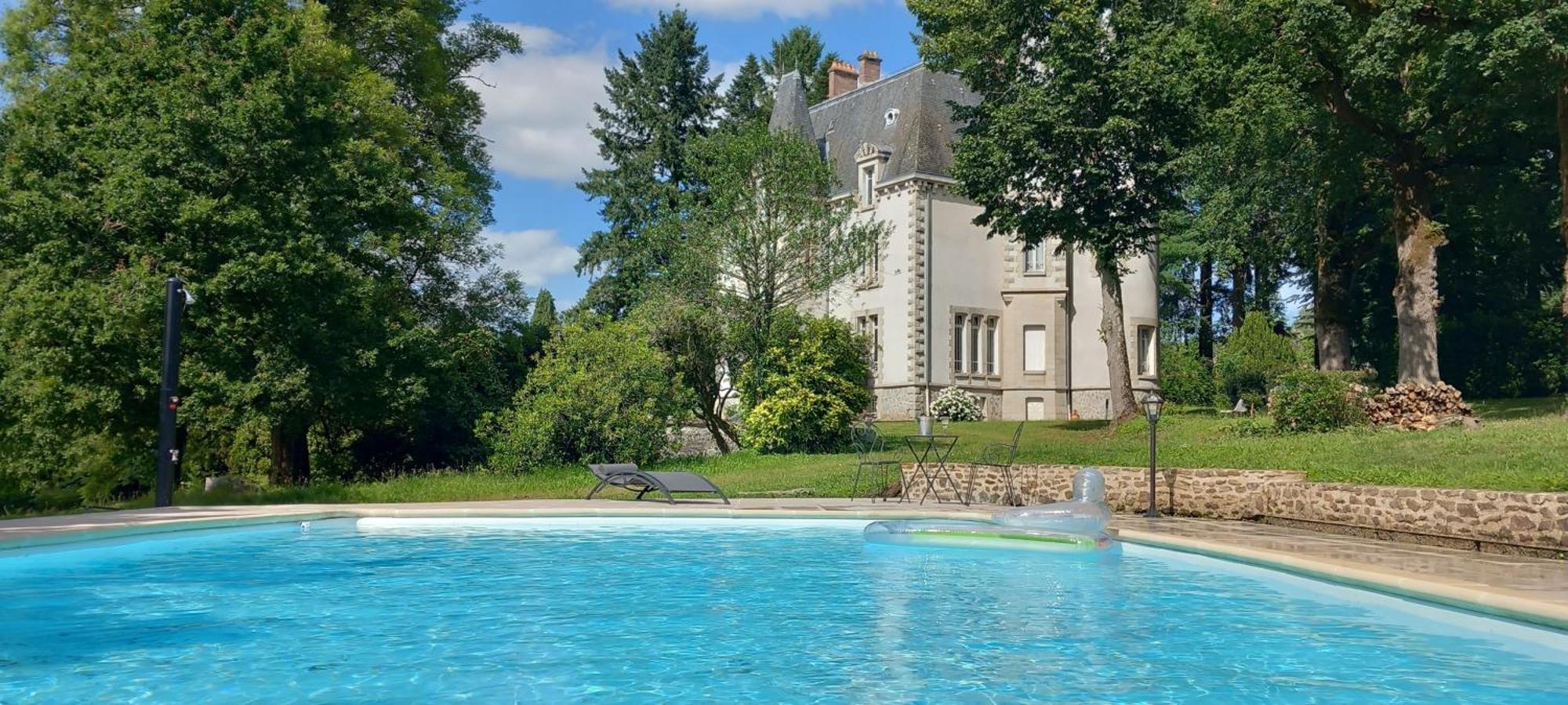 Chateau Maleplane Saint-Léonard-de-Noblat Exterior foto